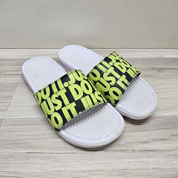 NIKE Mens Black Yellow JDI Print Slide Sandals Size 8 - Picture 1 of 5